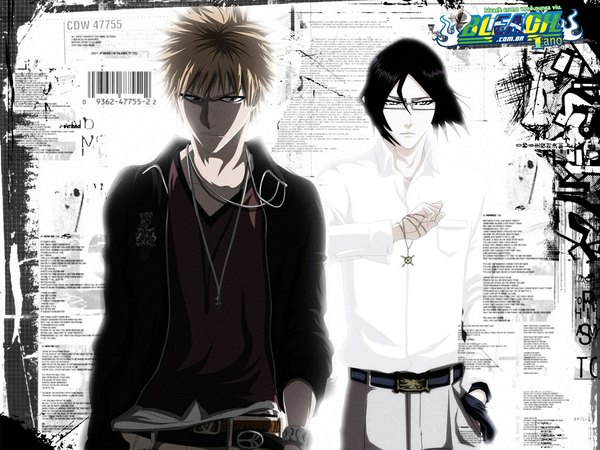 Anime picture 1024x768 with bleach studio pierrot kurosaki ichigo ishida uryuu fringe short hair black hair blonde hair inscription multiple boys grey eyes boy shirt glasses bracelet belt pendant 2 boys pants cross