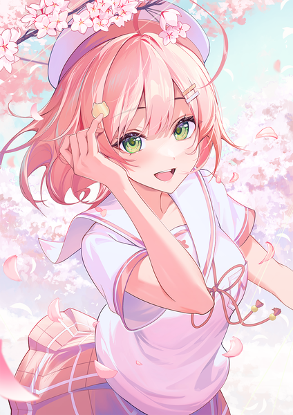 Anime-Bild 1000x1414 mit virtual youtuber hololive sakura miko sakura miko (school uniform) sakura miko (6th costume) kainown single tall image looking at viewer fringe short hair open mouth hair between eyes green eyes pink hair ahoge :d wind cherry blossoms official alternate costume