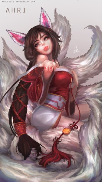 Anime-Bild 1800x3200 mit league of legends ahri (league of legends) cglas single long hair tall image looking at viewer fringe highres simple background brown hair green eyes animal ears bent knee (knees) tail nail polish cat ears grey background multiple tails girl