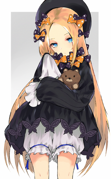 Anime picture 2000x3210 with fate (series) fate/grand order abigail williams (fate) moonlaw single long hair tall image looking at viewer blush highres blue eyes blonde hair simple background standing holding payot head tilt gradient background border polka dot