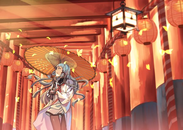 Anime picture 1407x1000 with kantai collection murakumo destroyer fujita (condor) single long hair fringe smile standing holding yellow eyes blue hair looking away long sleeves traditional clothes japanese clothes profile wind sunlight wide sleeves tress ribbon