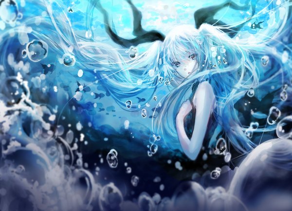 Anime-Bild 1200x868 mit vocaloid shinkai shoujo (vocaloid) hatsune miku hii-sama single long hair looking at viewer fringe open mouth twintails aqua hair grey eyes sleeveless underwater girl dress animal black dress bubble (bubbles) fish (fishes)