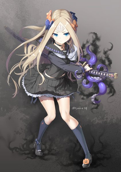 Anime picture 703x1000 with fate (series) fate/grand order abigail williams (fate) tyone single long hair tall image looking at viewer fringe blue eyes simple background blonde hair standing holding signed payot full body long sleeves grey background twitter username