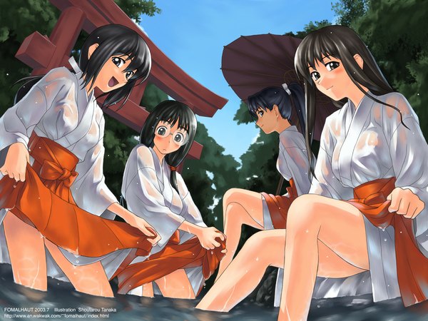 Anime picture 1024x768 with tanaka shoutarou japanese clothes wet clothes miko glasses umbrella torii fomalhaut