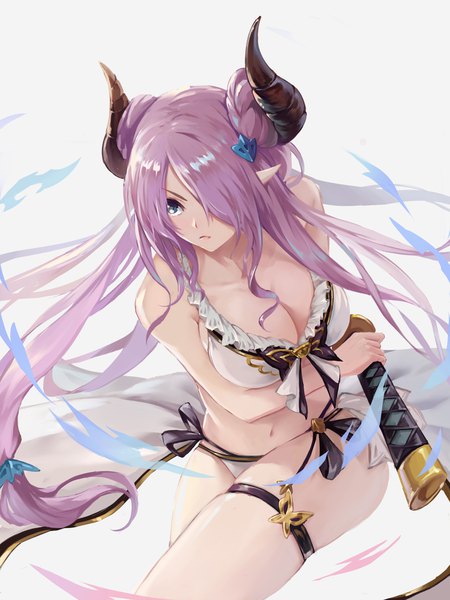 イラスト 3000x4000 と グランブルーファンタジー ナルメア narmaya (summer) (granblue fantasy) cookman ソロ 長髪 長身像 赤面 前髪 highres おっぱい 青い目 light erotic simple background 大きな乳房 白背景 肩出し holding looking away cleavage