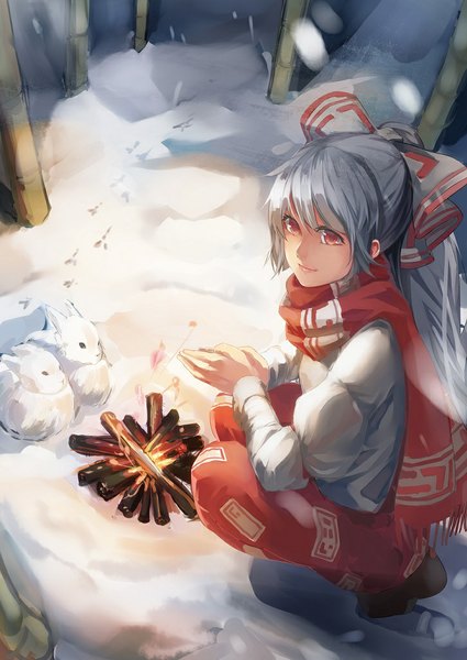 Anime picture 726x1025 with touhou fujiwara no mokou three k (spiritus no honoo) single long hair tall image smile red eyes silver hair ponytail from above winter snow squat bamboo forest girl bow hair bow animal tree (trees)