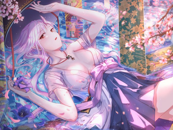 Anime picture 1320x990 with original kinom (sculpturesky) single long hair looking at viewer blush fringe breasts open mouth light erotic red eyes large breasts payot silver hair lying nail polish traditional clothes japanese clothes arm up horn (horns)