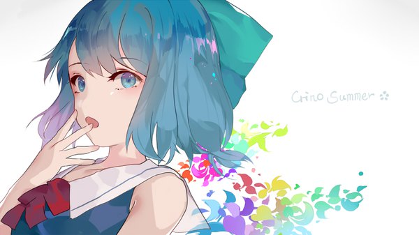 Anime picture 900x506 with touhou cirno hillly (maiwetea) single short hair blue eyes simple background wide image white background blue hair upper body character names hand to mouth girl bow hair bow