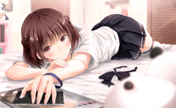 Anime picture 1738x1072 with original fuu (fuore) single looking at viewer blush fringe highres short hair brown hair wide image brown eyes indoors lying braid (braids) pleated skirt fingernails blurry depth of field outstretched arm on stomach
