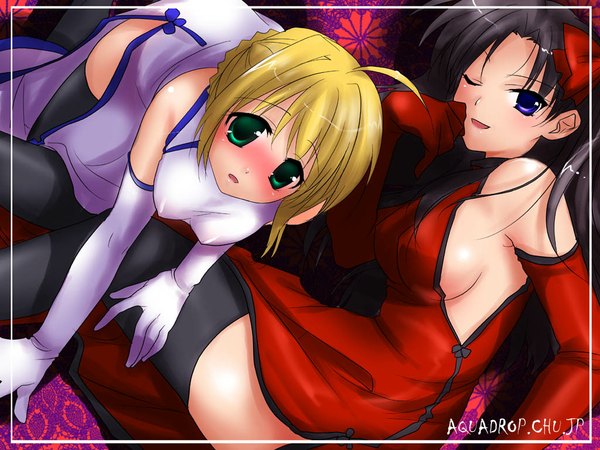 Anime picture 1024x768 with fate (series) fate/stay night studio deen type-moon artoria pendragon (all) saber toosaka rin mikami mika blush light erotic ahoge one eye closed wink chinese clothes thighhighs gloves elbow gloves chinese dress