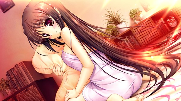 Anime picture 1280x720 with daitoshokan no hitsujikai sakuraba tamamo bekkankou single long hair blush light erotic red eyes brown hair wide image bare shoulders game cg barefoot girl pillow