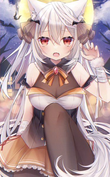 Anime picture 925x1489 with original ringouulu single long hair tall image looking at viewer blush fringe open mouth hair between eyes red eyes sitting signed animal ears silver hair twitter username halloween claw pose girl skirt