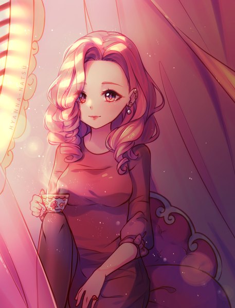 Anime picture 914x1200 with original hyanna-natsu single long hair tall image fringe smile sitting purple eyes holding signed looking away pink hair bent knee (knees) hair over one eye floral print drill hair light steam makeup