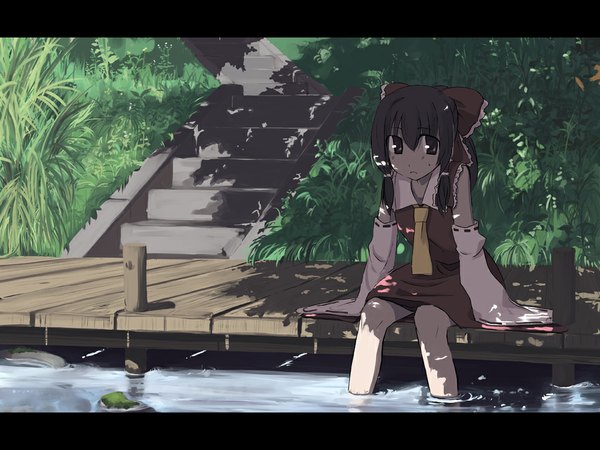 Anime picture 1024x768 with touhou hakurei reimu takuzui nature girl water dock