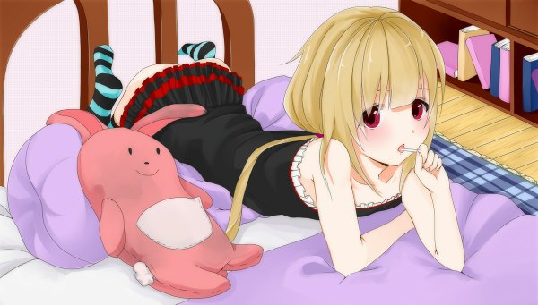 Anime picture 1200x682 with idolmaster idolmaster cinderella girls futaba anzu ratsuku kinoko single blush short hair blonde hair red eyes wide image twintails payot lying low twintails girl thighhighs bed toy stuffed animal striped thighhighs