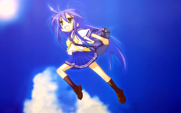 Anime picture 1440x900 with lucky star toki wo kakeru shoujo kyoto animation madhouse izumi konata single long hair open mouth smile wide image green eyes sky cloud (clouds) full body ahoge very long hair pleated skirt mole mole under eye jumping