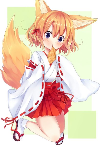 Anime picture 859x1260 with original asanagi kurumi (panda-doufu) single tall image blush fringe short hair blue eyes blonde hair hair between eyes animal ears full body tail long sleeves traditional clothes japanese clothes animal tail fox ears fox tail fox girl