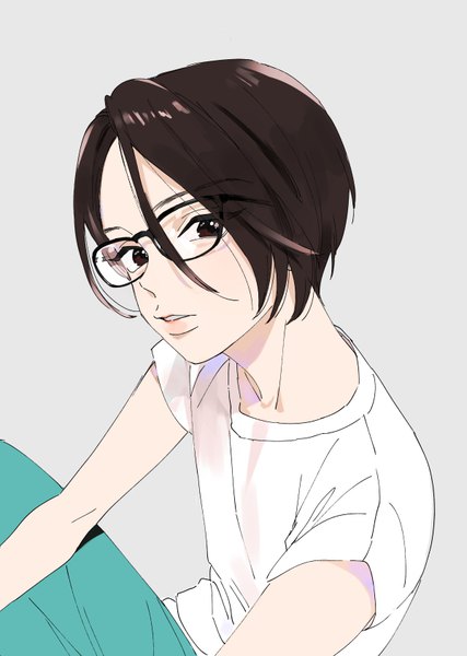 Anime picture 600x842 with original tmku single tall image looking at viewer short hair simple background brown hair parted lips from above black eyes grey background boy glasses t-shirt
