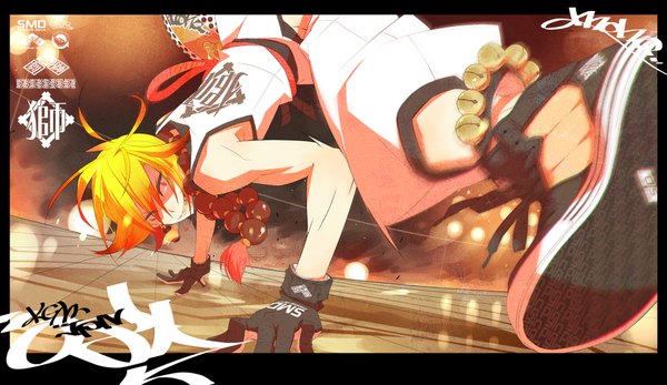 Anime picture 1800x1042 with original monq (artist) single looking at viewer highres short hair blonde hair smile red eyes wide image ahoge multicolored hair blurry inscription border soles boy gloves earrings shoes