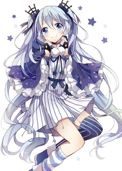 Anime picture 642x900 with vocaloid hatsune miku fuyu no yoru miku yimu single tall image looking at viewer blush fringe blue eyes simple background smile hair between eyes white background sitting twintails blue hair very long hair striped girl