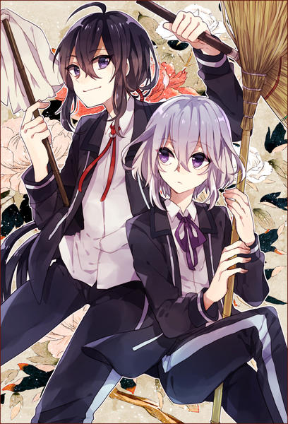 Anime picture 1566x2300 with touken ranbu nitroplus honebami toushirou namazuo toushirou mayoko na kuroneko long hair tall image looking at viewer short hair black hair smile purple eyes holding looking away purple hair ahoge multicolored hair fingernails multiple boys floral print