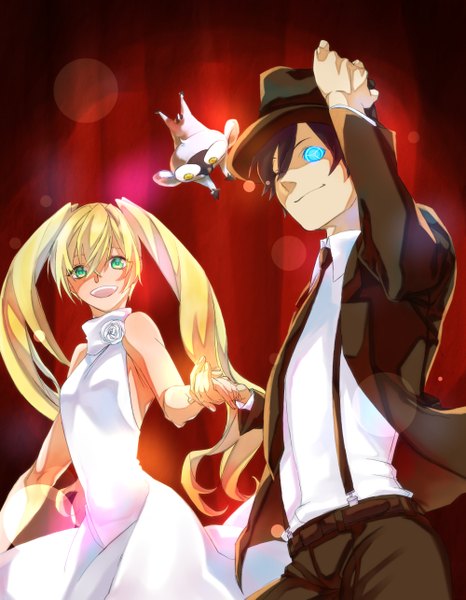 Anime picture 1000x1285 with kekkai sensen studio bones leonardo watch sonic speed monkey white (kekkai sensen) rafael (artist) long hair tall image looking at viewer fringe short hair blue eyes hair between eyes twintails green eyes white hair parted lips couple holding hands red background