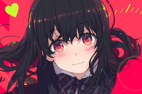 Anime picture 2375x1568 with original ogipote single long hair looking at viewer fringe highres black hair simple background smile red eyes from above close-up red background girl uniform school uniform heart bowtie sweater