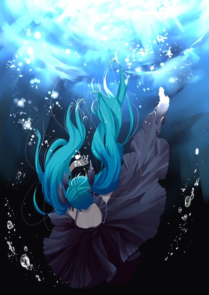 Anime picture 2149x3035 with vocaloid shinkai shoujo (vocaloid) hatsune miku azusa (rikuriku) single long hair tall image highres twintails aqua hair underwater girl dress water black dress bubble (bubbles)