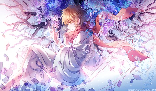 Anime picture 1500x879 with noragami studio bones yukine (noragami) instockee single fringe blonde hair wide image holding yellow eyes traditional clothes japanese clothes profile barefoot light smile skeleton boy flower (flowers) weapon petals