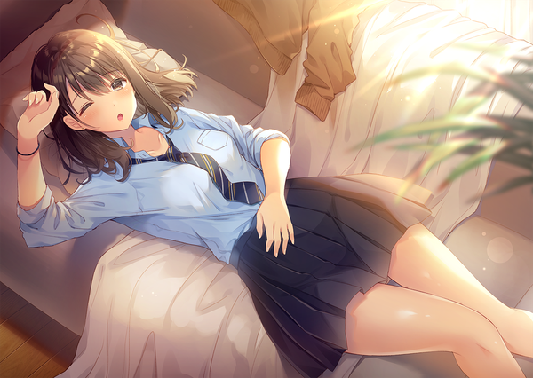 Anime picture 1407x1000 with original noda shuha single long hair looking at viewer blush fringe open mouth hair between eyes brown hair brown eyes bent knee (knees) indoors lying pleated skirt one eye closed arm up from above sunlight on back