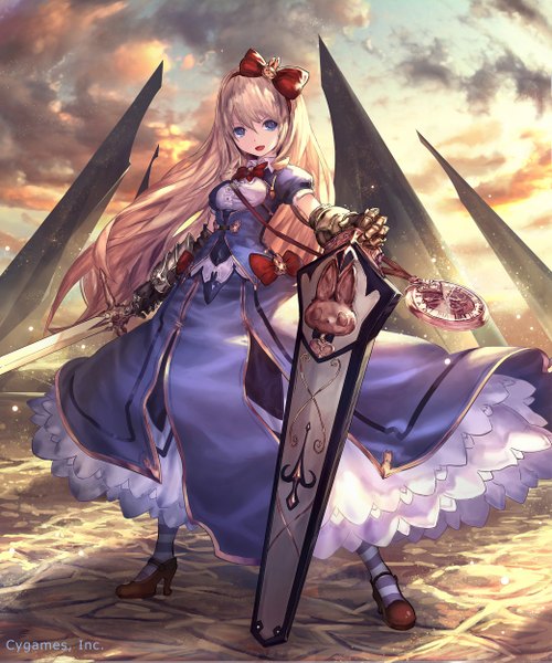 Anime-Bild 2083x2500 mit alice in wonderland shingeki no bahamut alice (alice in wonderland) tachikawa mushimaro (bimo) single long hair tall image looking at viewer fringe highres open mouth blue eyes blonde hair sky cloud (clouds) outdoors high heels watermark girl thighhighs