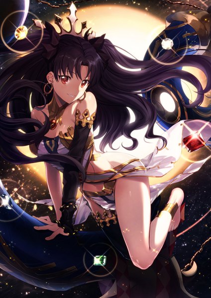 Anime picture 868x1228 with fate (series) fate/grand order ishtar (fate) jam8686 single long hair tall image looking at viewer fringe breasts light erotic black hair smile red eyes bare shoulders cleavage full body parted lips arm support sparkle