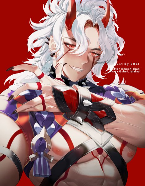 Anime picture 1946x2500 with genshin impact arataki itto shei99 single long hair tall image highres simple background smile red eyes signed silver hair upper body horn (horns) tattoo grin piercing ear piercing red background muscle