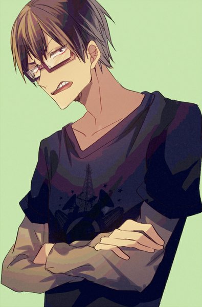 Anime picture 552x837 with yowamushi pedal arakita yasutomo ailm single tall image looking at viewer fringe short hair open mouth simple background brown hair black eyes crossed arms green background bespectacled boy glasses