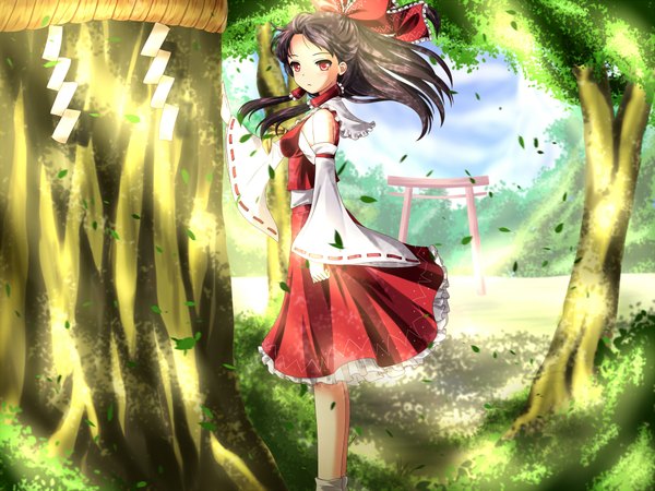 Anime picture 2048x1536 with touhou hakurei reimu azutan long hair highres black hair red eyes traditional clothes miko girl skirt bow plant (plants) hair bow detached sleeves tree (trees) leaf (leaves) skirt set torii