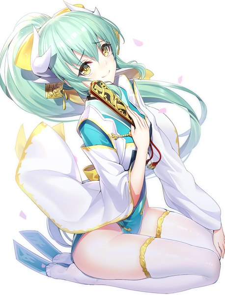 Anime-Bild 915x1200 mit fate (series) fate/grand order kiyohime (fate) ririko (zhuoyandesailaer) single long hair tall image looking at viewer blush fringe light erotic simple background smile hair between eyes standing white background sitting holding yellow eyes full body