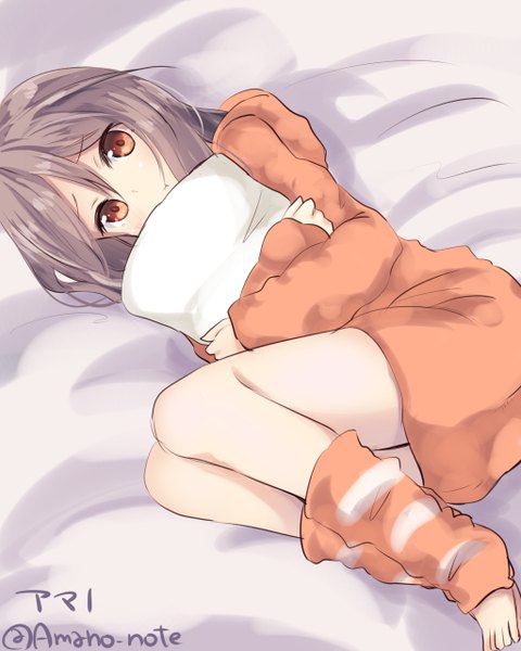 Anime picture 1024x1280 with kantai collection zuihou light aircraft carrier amano kouki single long hair tall image looking at viewer blush fringe brown hair holding brown eyes signed bent knee (knees) lying barefoot no shoes knees touching embryo's pose pillow hug