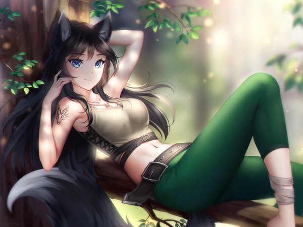 Anime-Bild 1200x900 mit original gigamessy single long hair looking at viewer fringe breasts blue eyes black hair smile bare shoulders animal ears payot bent knee (knees) tail lying animal tail midriff tattoo depth of field