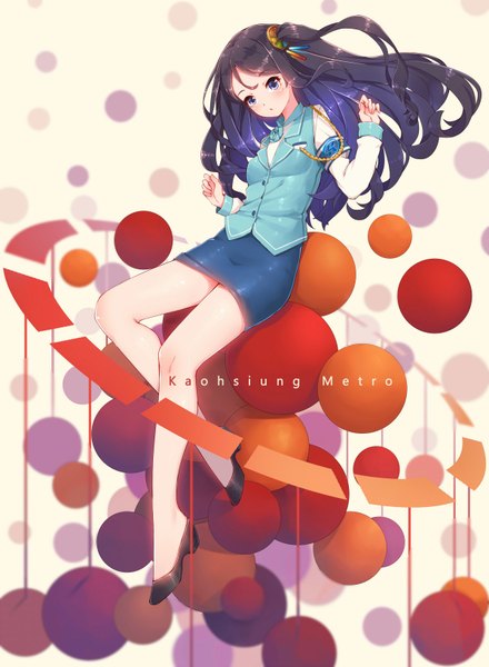 Anime picture 1200x1634 with krt girls xiao qiong (krt girls) fangxiang cuoluan single long hair tall image looking at viewer blush fringe open mouth blue eyes black hair sitting bent knee (knees) head tilt arm up wind shiny skin text side ponytail