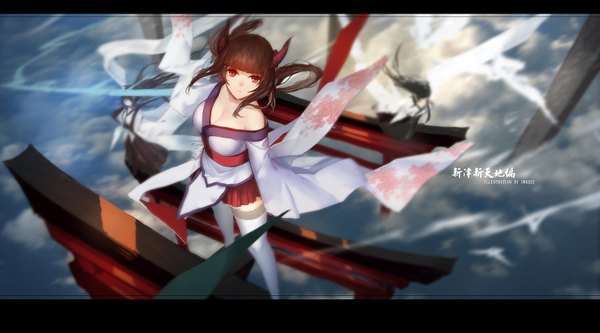 Anime picture 1488x827 with original pixiv fantasia pixiv fantasia t swd3e2 long hair looking at viewer black hair red eyes brown hair wide image bare shoulders multiple girls cloud (clouds) traditional clothes japanese clothes horn (horns) girl thighhighs white thighhighs kimono
