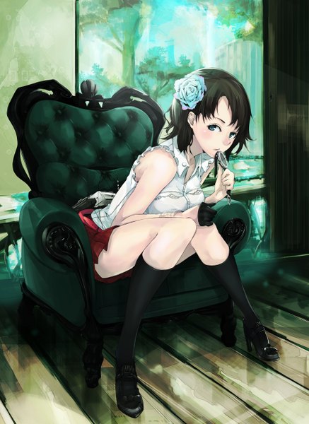 Anime picture 948x1300 with original mille (dieci) single tall image looking at viewer highres short hair blue eyes black hair sitting hair flower high heels sleeveless knees touching girl skirt hair ornament flower (flowers) plant (plants) tree (trees)