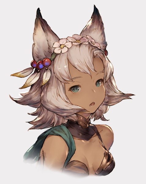 Anime picture 716x900 with granblue fantasy meruu (granblue fantasy) junwool single tall image looking at viewer short hair open mouth simple background bare shoulders animal ears cleavage silver hair aqua eyes grey background dark skin portrait girl hair ornament choker