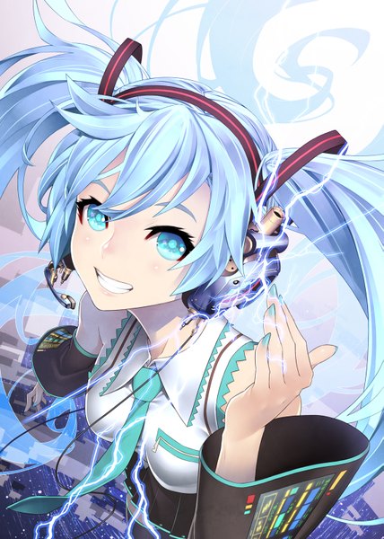 イラスト 1141x1600 と ボーカロイド 初音ミク 九二枝 長身像 笑顔 ツインテール nail polish lightning electricity 女の子 袖だけ ネクタイ ヘッドフォン