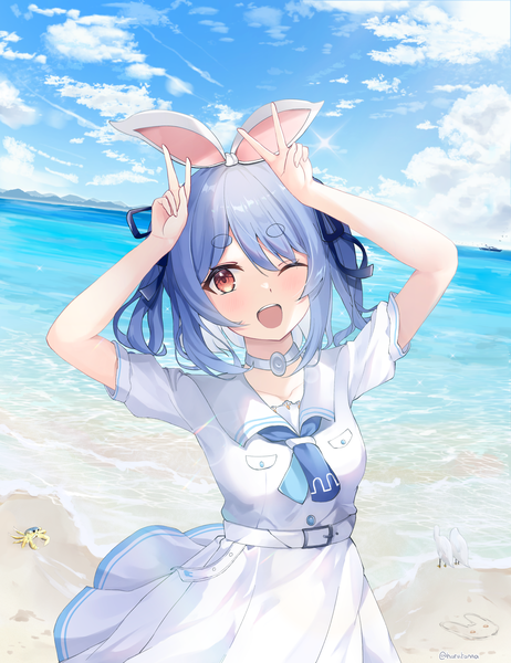 Anime-Bild 2679x3480 mit virtual youtuber hololive usada pekora usada pekora (casual) harukix single tall image looking at viewer highres short hair open mouth red eyes animal ears blue hair sky cloud (clouds) one eye closed arms up two side up bunny ears