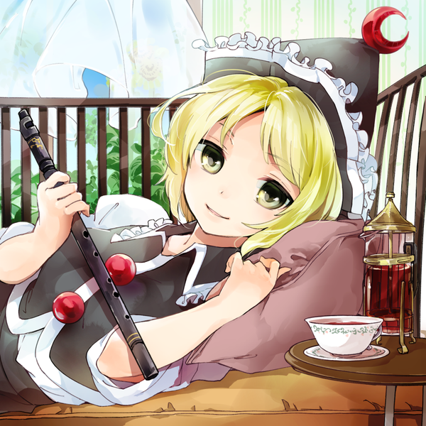 Anime picture 1000x1000 with touhou lunasa prismriver makuwauri single looking at viewer short hair blonde hair smile yellow eyes lying wind girl hat window pillow curtains cup musical instrument teacup tea