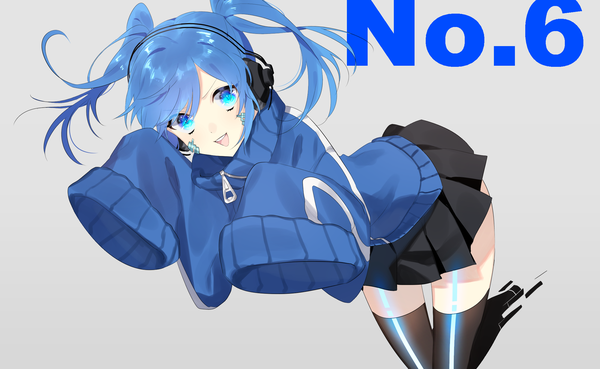 Anime-Bild 2200x1353 mit kagerou project shaft (studio) ene (kagerou project) naomasap single long hair looking at viewer highres open mouth blue eyes simple background wide image twintails blue hair long sleeves pleated skirt grey background zettai ryouiki girl thighhighs