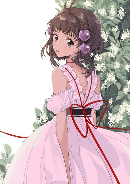 Anime picture 661x936 with tales of (series) tales of destiny 2 reala fly (marguerite) single tall image looking at viewer fringe short hair brown hair white background bare shoulders ahoge blunt bangs looking back from behind black eyes girl dress hair ornament