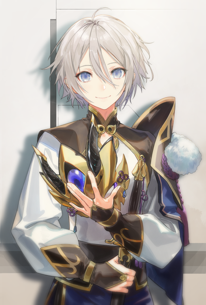 Anime picture 551x816 with fate (series) fate/grand order prince of lan ling (fate) kodama (wa-ka-me) single tall image looking at viewer fringe short hair blue eyes smile hair between eyes silver hair upper body ahoge boy weapon sword mask bridal gauntlets