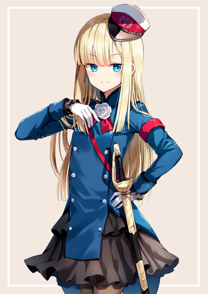 Anime-Bild 903x1275 mit fate (series) fate/grand order lord el-melloi ii case files reines el-melloi archisorte nonono (nononotea) single long hair tall image fringe blue eyes simple background blonde hair standing blunt bangs light smile hand on hip framed sheathed girl gloves