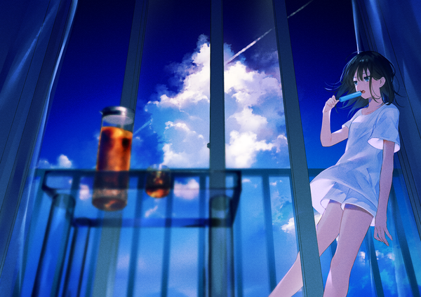 Anime picture 1000x707 with original achiki single fringe short hair open mouth blue eyes black hair hair between eyes standing holding looking away sky cloud (clouds) arm up wind blurry condensation trail girl food